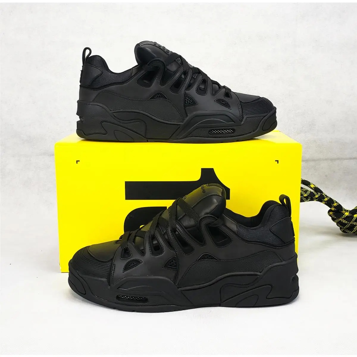 Under Armour shoes - Under Armour SRLo - SRLo - 3021559-002 - Black, Manufacturer: Triple Black (UPC: 192565756758) 2