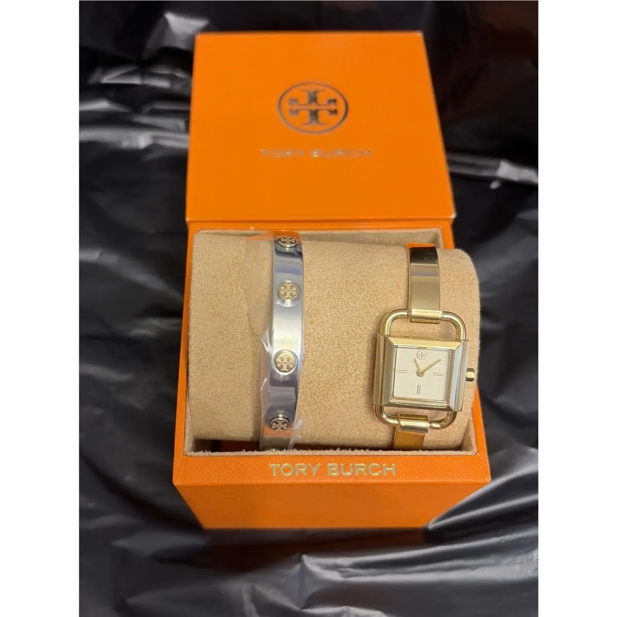 Phipps TBW7257 31 mm Gold Stainless Steel Case and Bracelet by Tory Burch