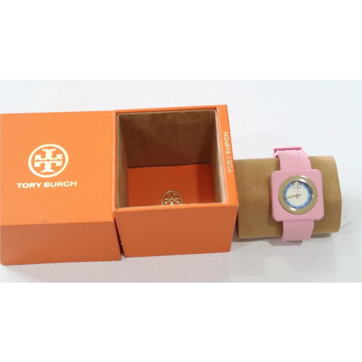 Tory Burch Women`s Izzie Pink Rubber Strap Watch 36mm TBW3017