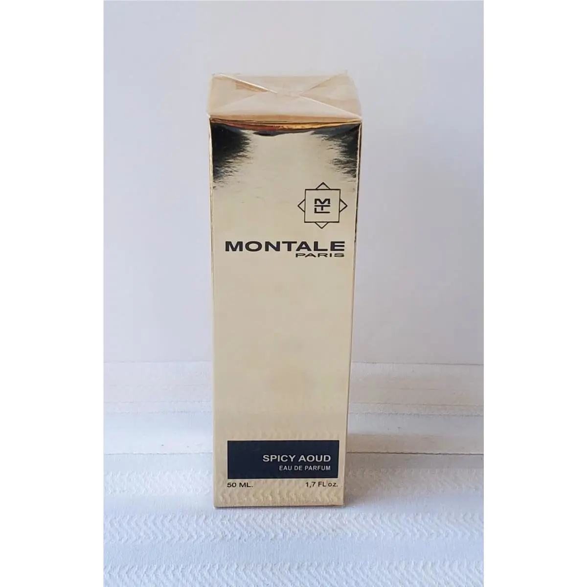 Montale Paris 50 ml / 1.7 fl oz Spicy Aoud Eau de Parfum –