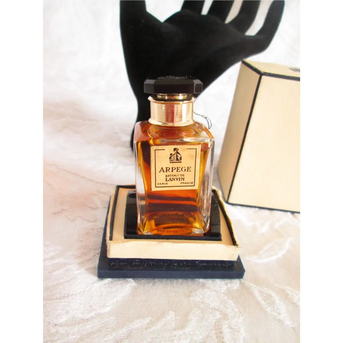 Vtg. Arpege Extrait by Lanvin Paris France 15 gr .5 Fl. Oz. Old Stock