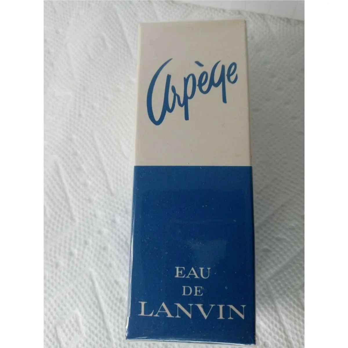 Vintage Arpege Eau De Lanvin 1-1/3 Fl. Oz. Perfume No. 817