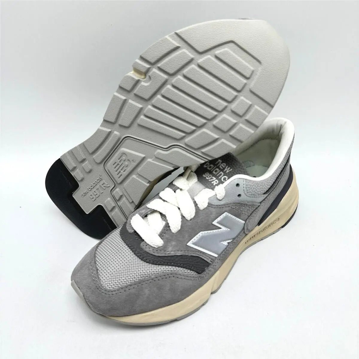 New Balance shoes - New Balance 997R - U997RHA - GREY/GREY/SILVER 10