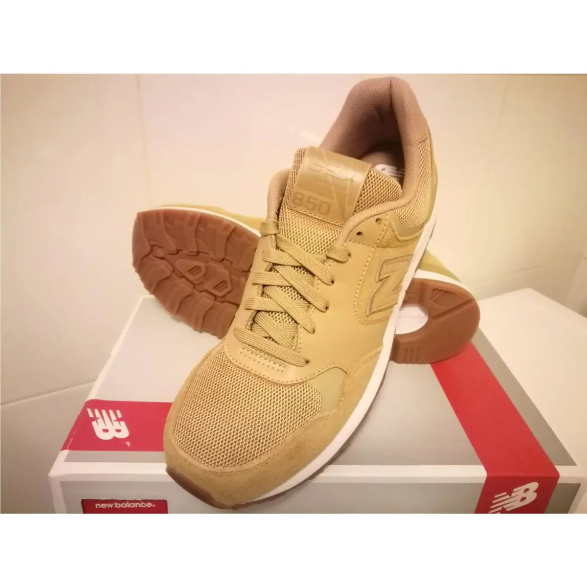 New Balance shoes - Wheat 1