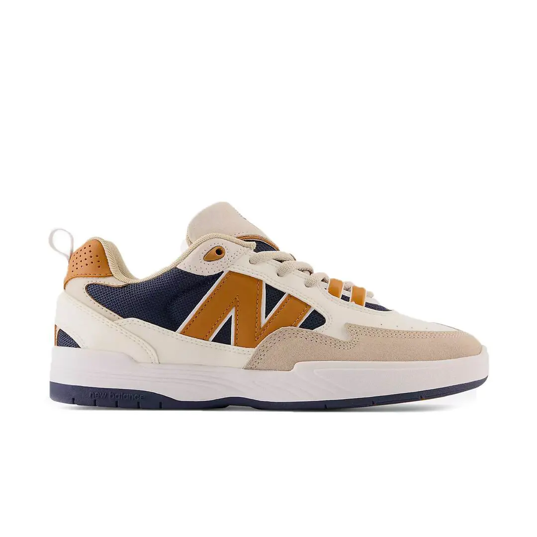 New Balance shoes - White/Brown 2