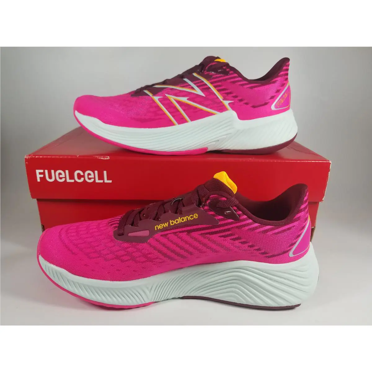 New Balance shoes - New Balance FuelCell Prism - FuelCell Prism - Pink 1