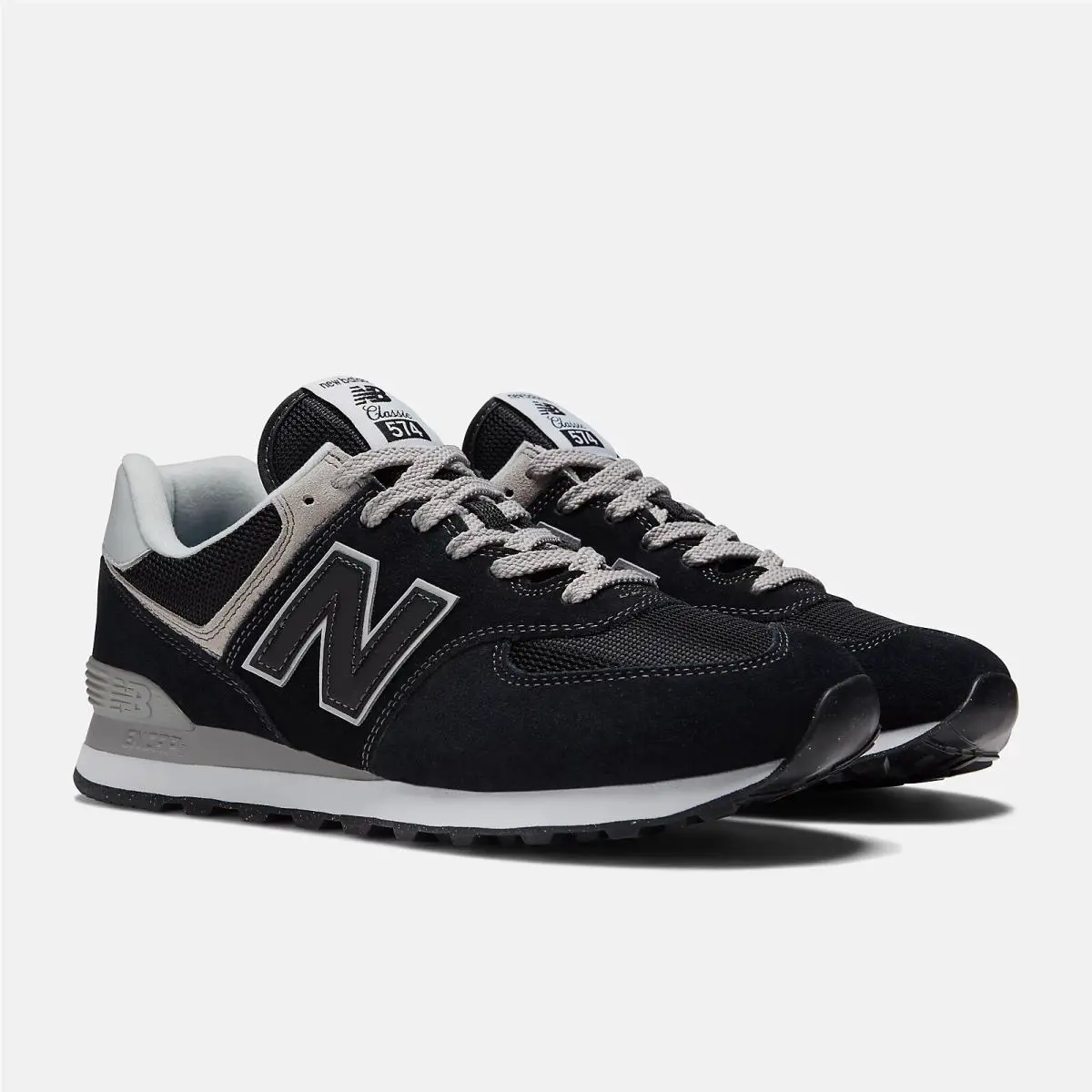 New Balance shoes - Black/White 17