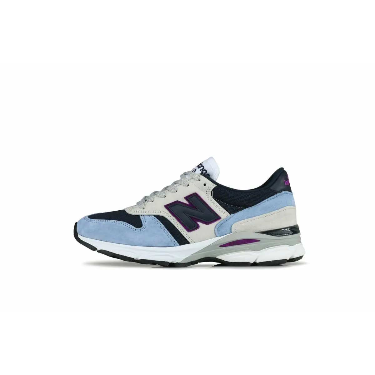 New Balance shoes - New Balance M7709 - M7709EC - SKY, WHITE & BLACK 0