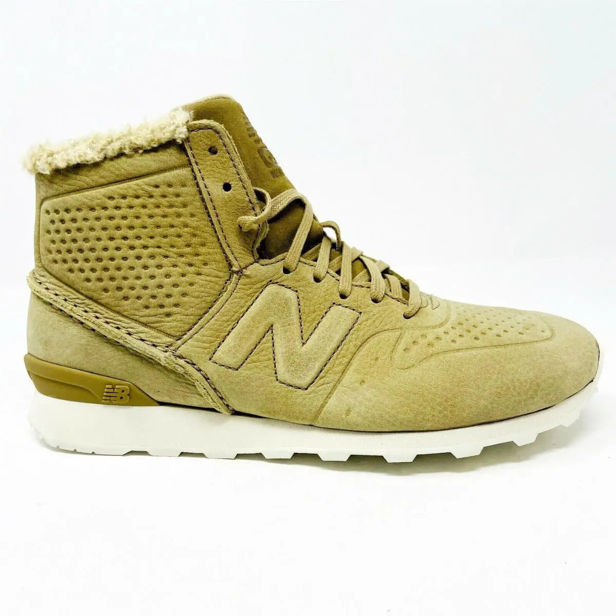 New Balance shoes - New Balance 696 - WH696DA - Beige 0