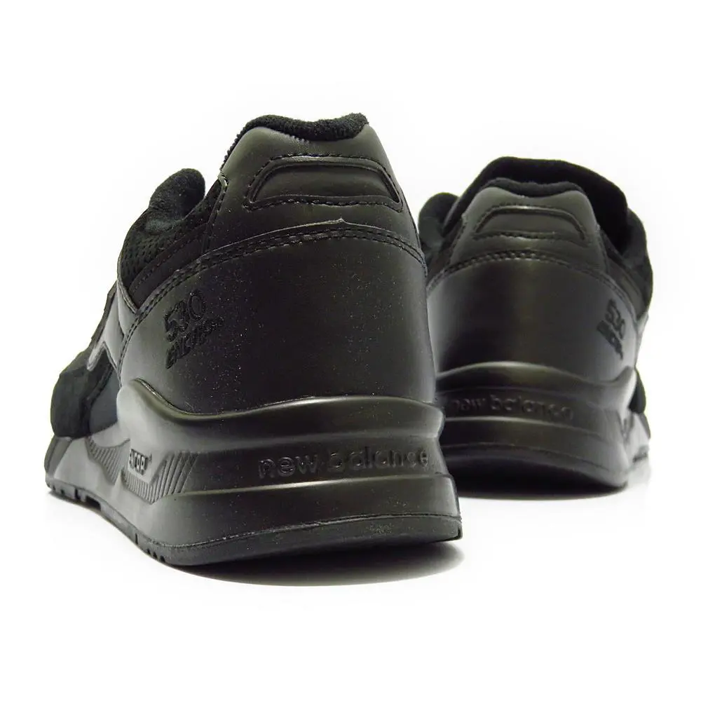 New Balance shoes - Black/Black 7