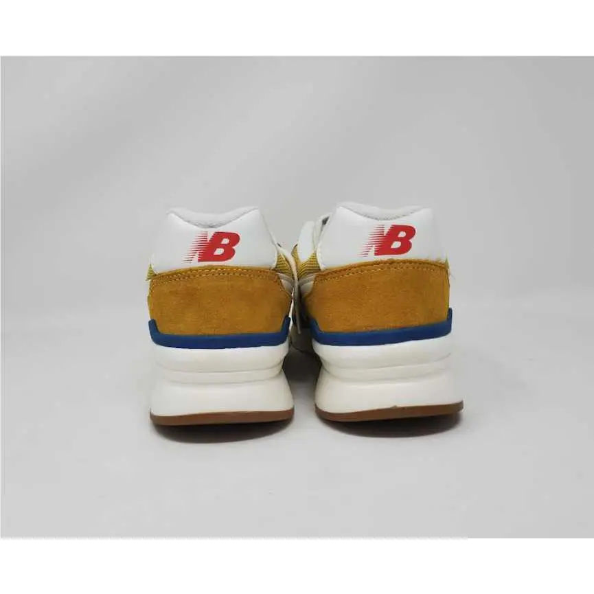 New Balance shoes - Yellow 4