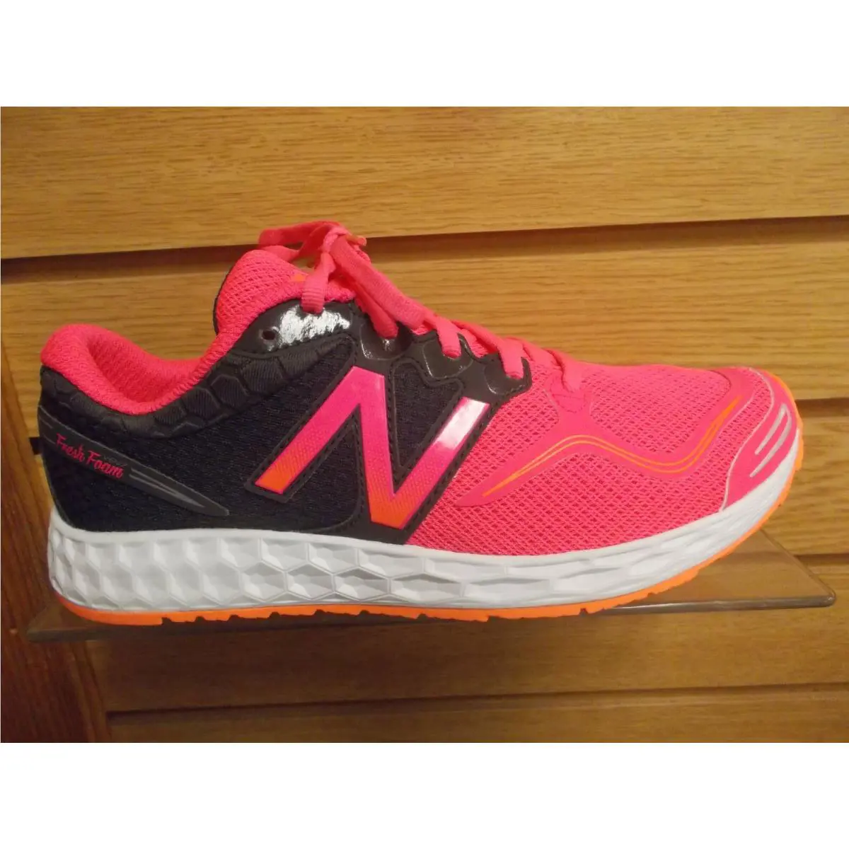 New Balance shoes - New Balance Veniz - Veniz - PINK & BLACK 3