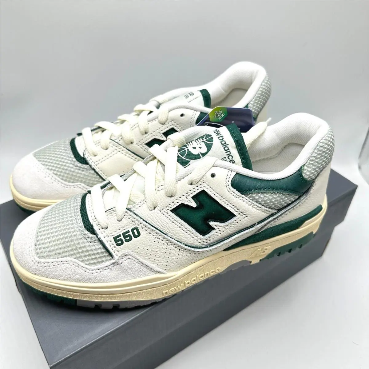 New Balance shoes - New Balance 550 - BB550CPE - Sea Salt/Marsh Green 0