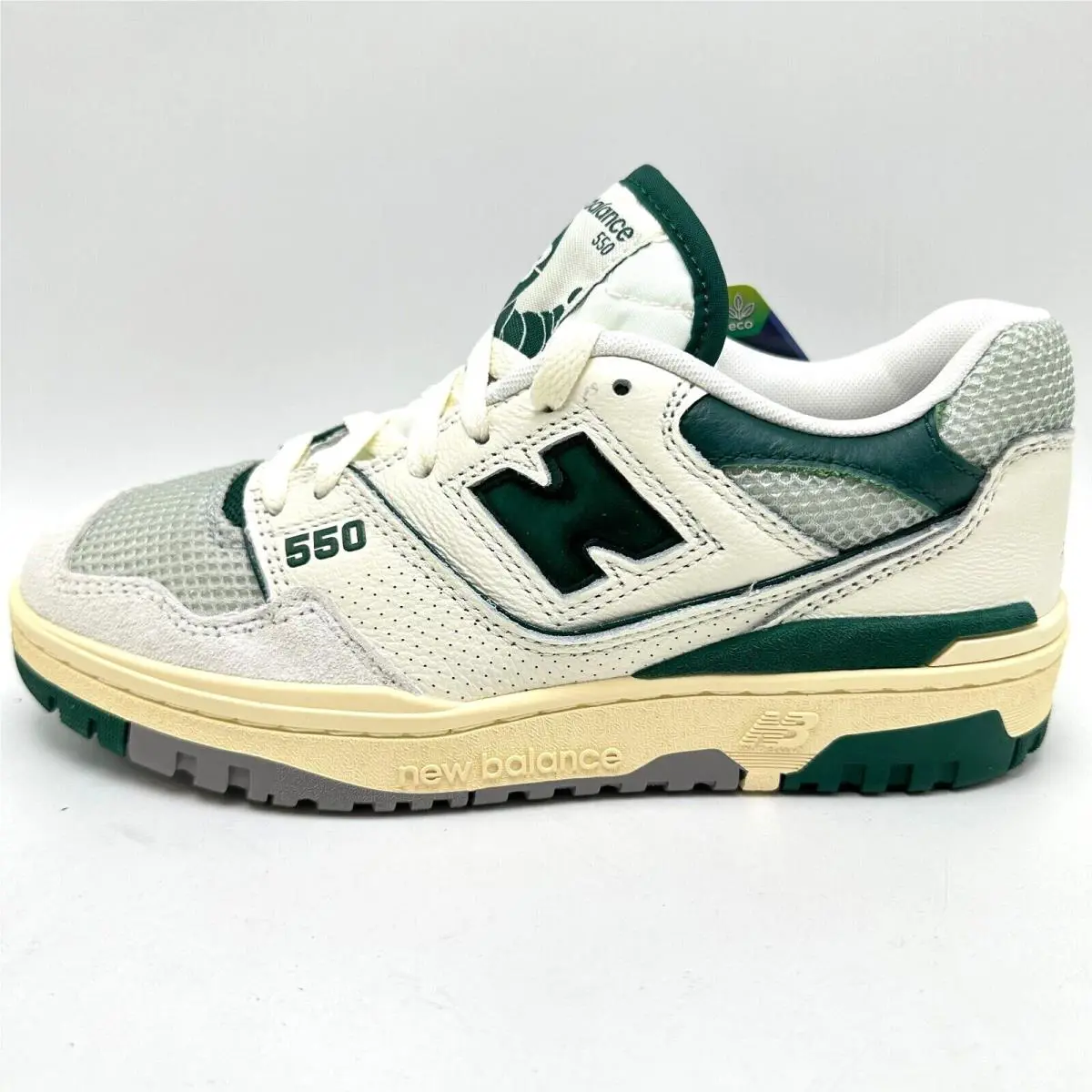 New Balance shoes - New Balance 550 - BB550CPE - Sea Salt/Marsh Green 1