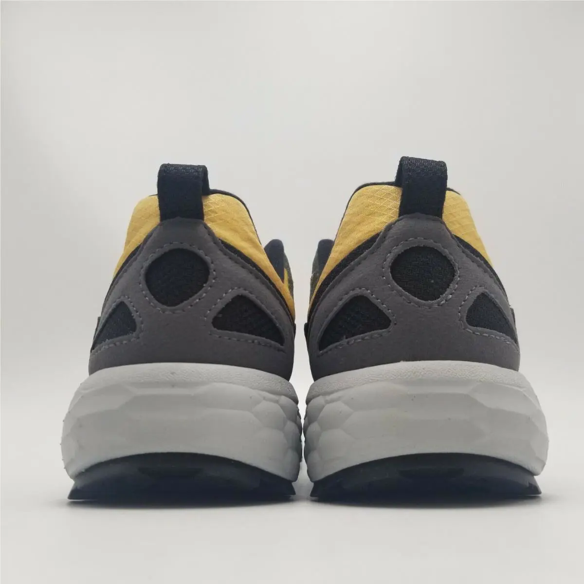 New Balance shoes - New Balance Fresh Foam Crag Trail V2 - Multicolor 1