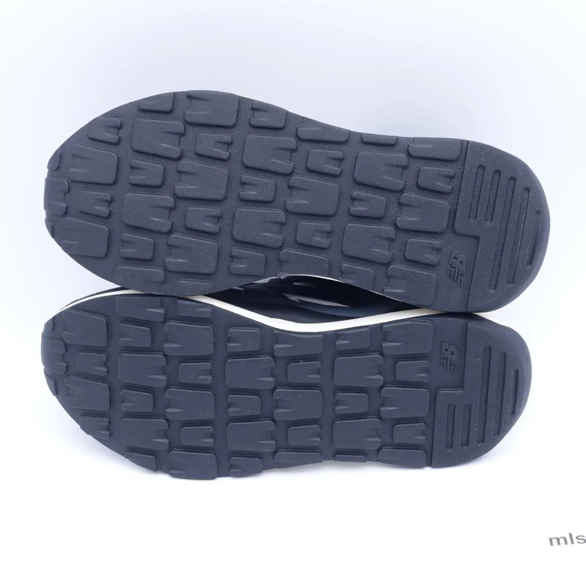 New Balance shoes - New Balance 57/40 - W5740CHB - Black 4
