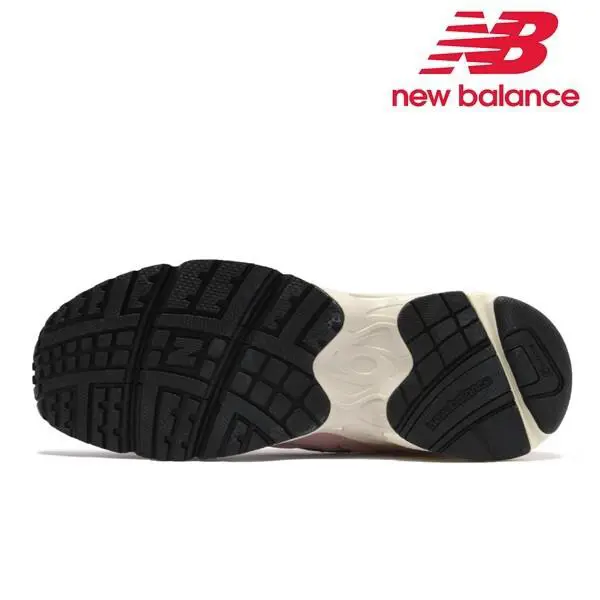 New Balance shoes - New Balance 725 - ML725BD - Pink 3