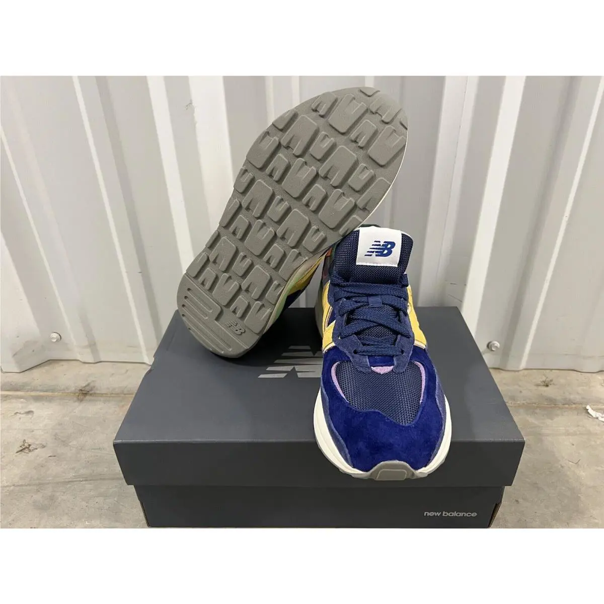 New Balance shoes - New Balance 5740 - M5740SSG - White 3