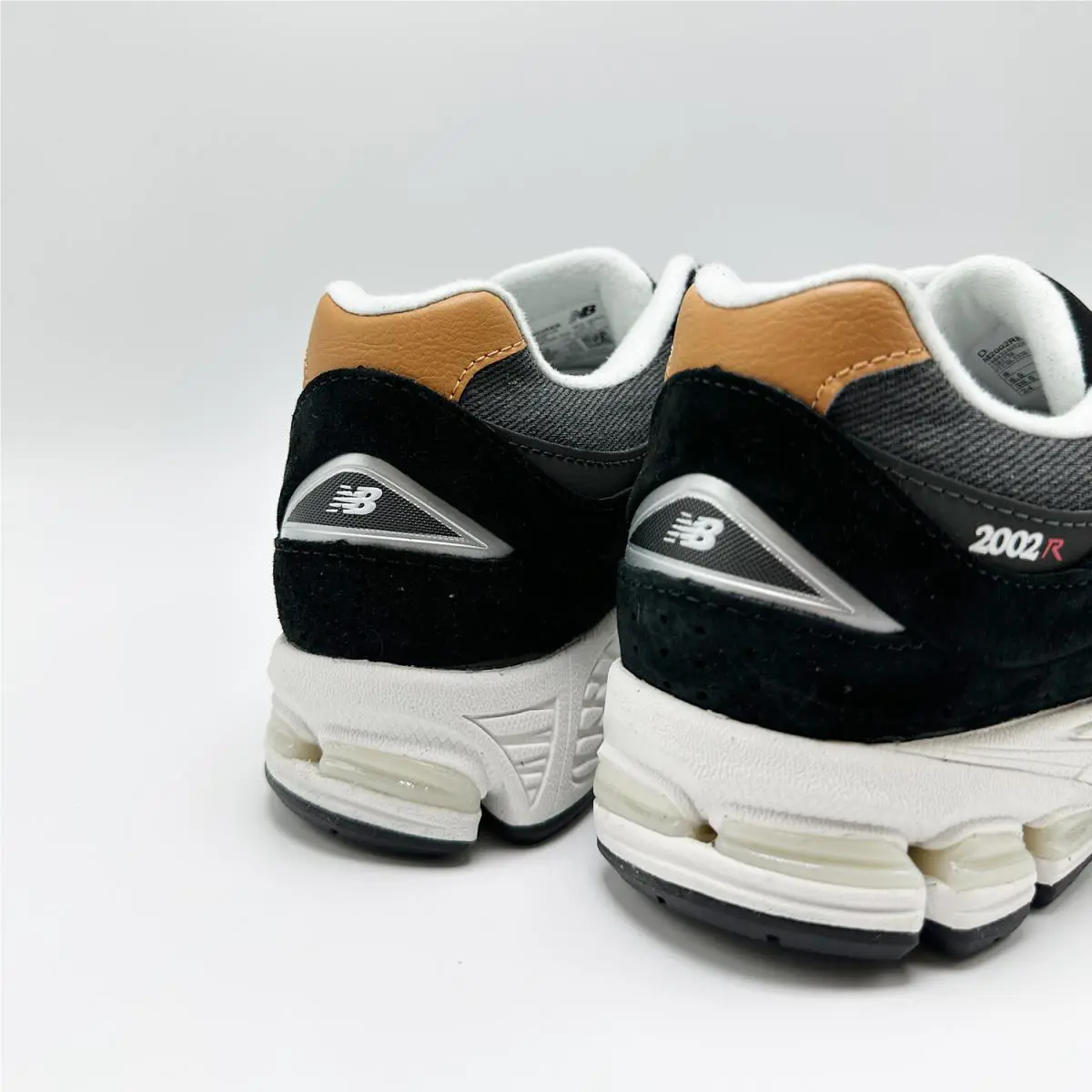 New Balance shoes - New Balance 2002R - M2002REB - Black 0