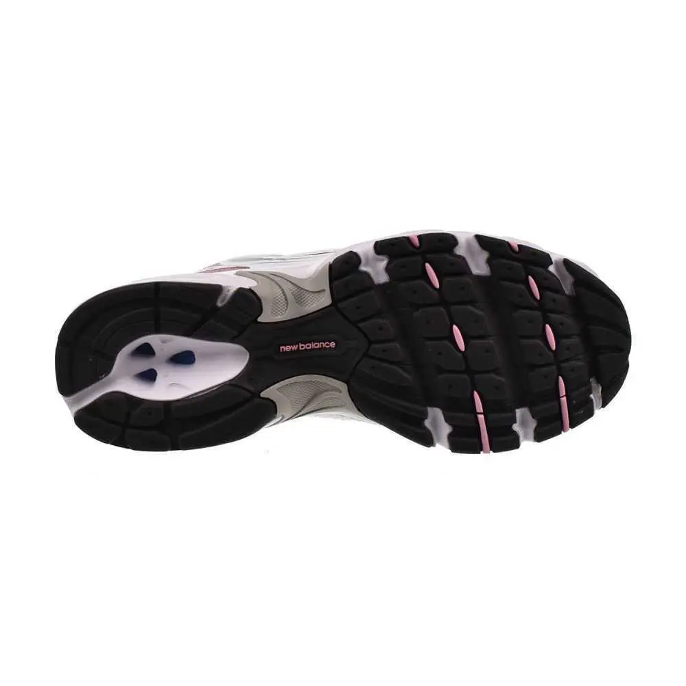 New Balance shoes - White/Pink 4