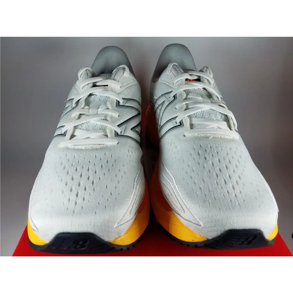 New Balance shoes - New Balance 860 - White 13