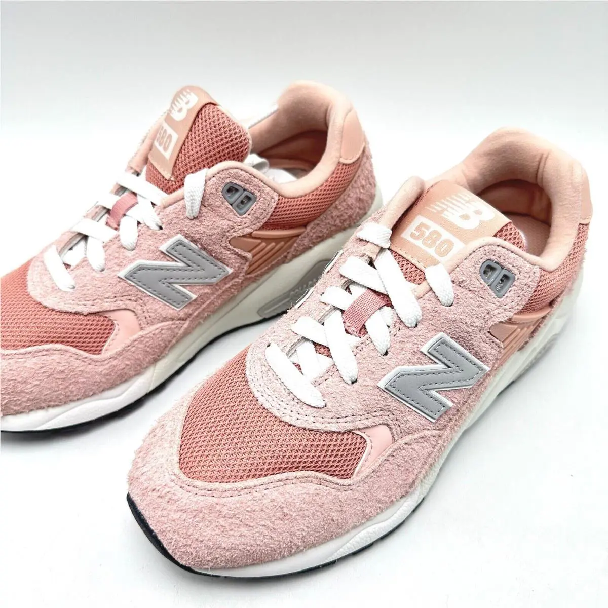 New Balance shoes - New Balance 580 - MT580NV2 - Pink Sand/White/Raincloud 5