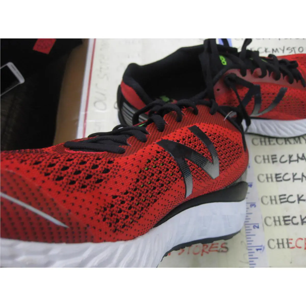 New Balance shoes - VONGO2 - PLEASE SELECT AT TOP, S:: ENERGY RED LIME MULTI 10