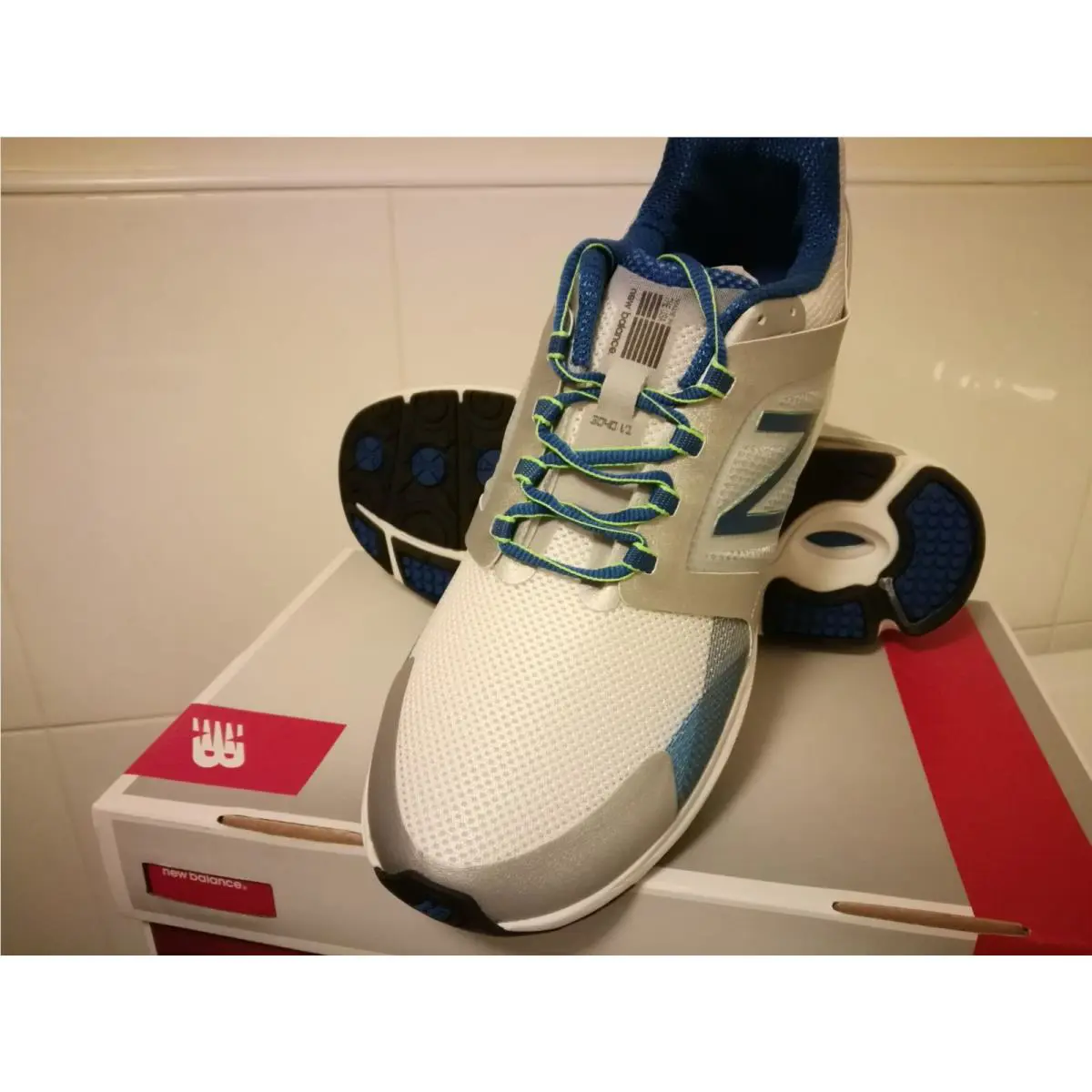 New Balance shoes - Main: White 1