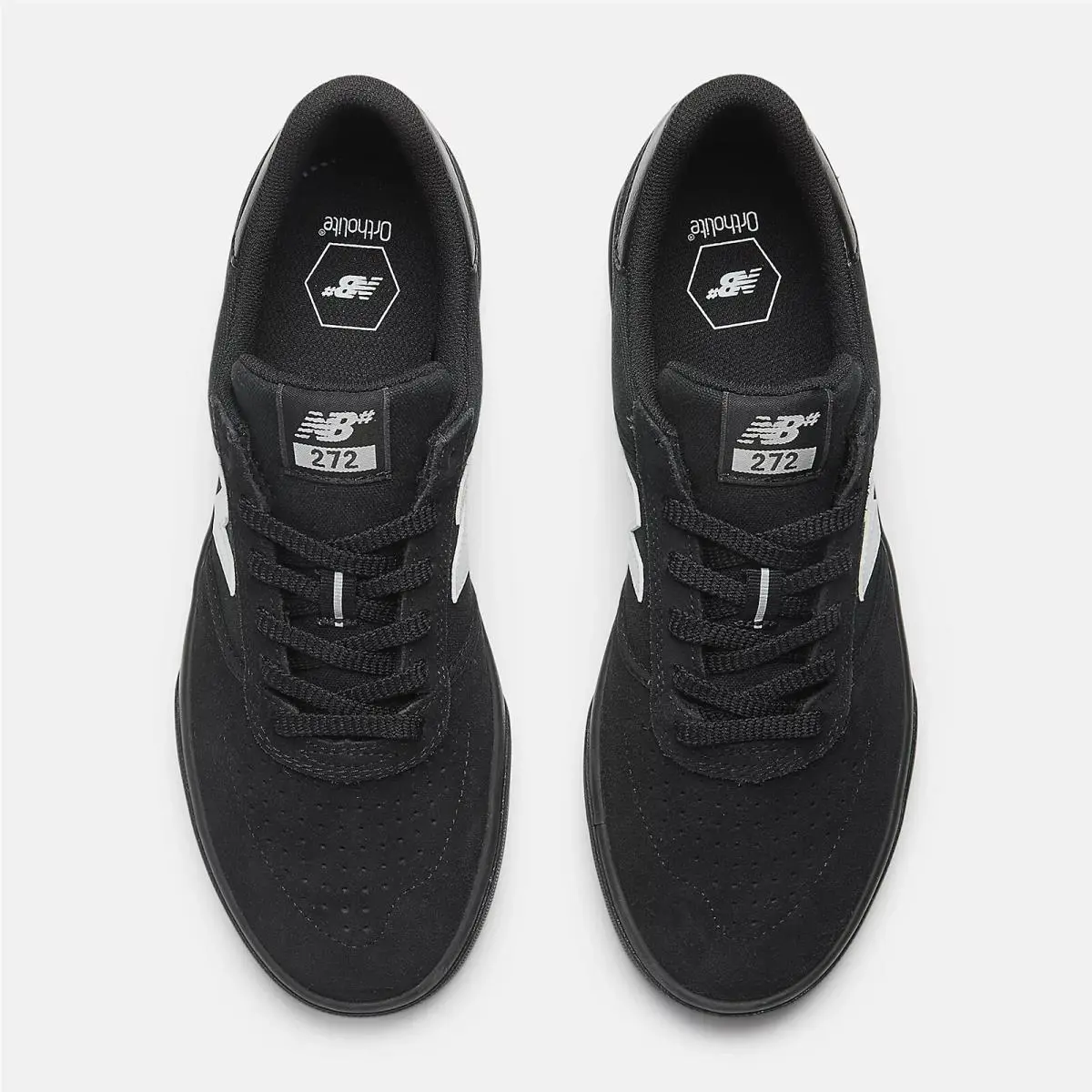 New Balance shoes - Black/White 2
