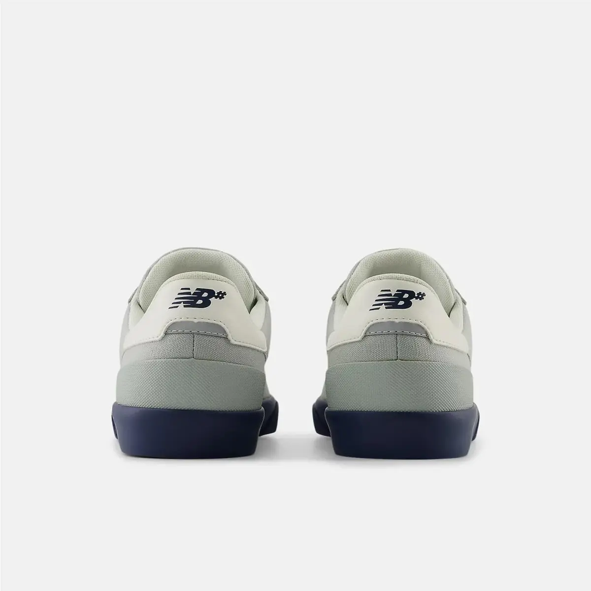 New Balance shoes - Black/White 18