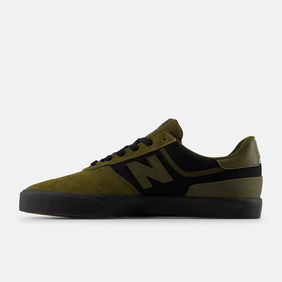 New Balance shoes - Black/White 32