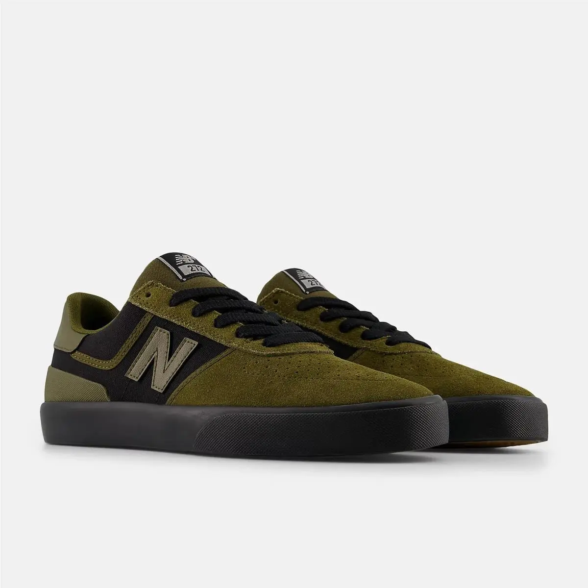 New Balance shoes - Black/White 33