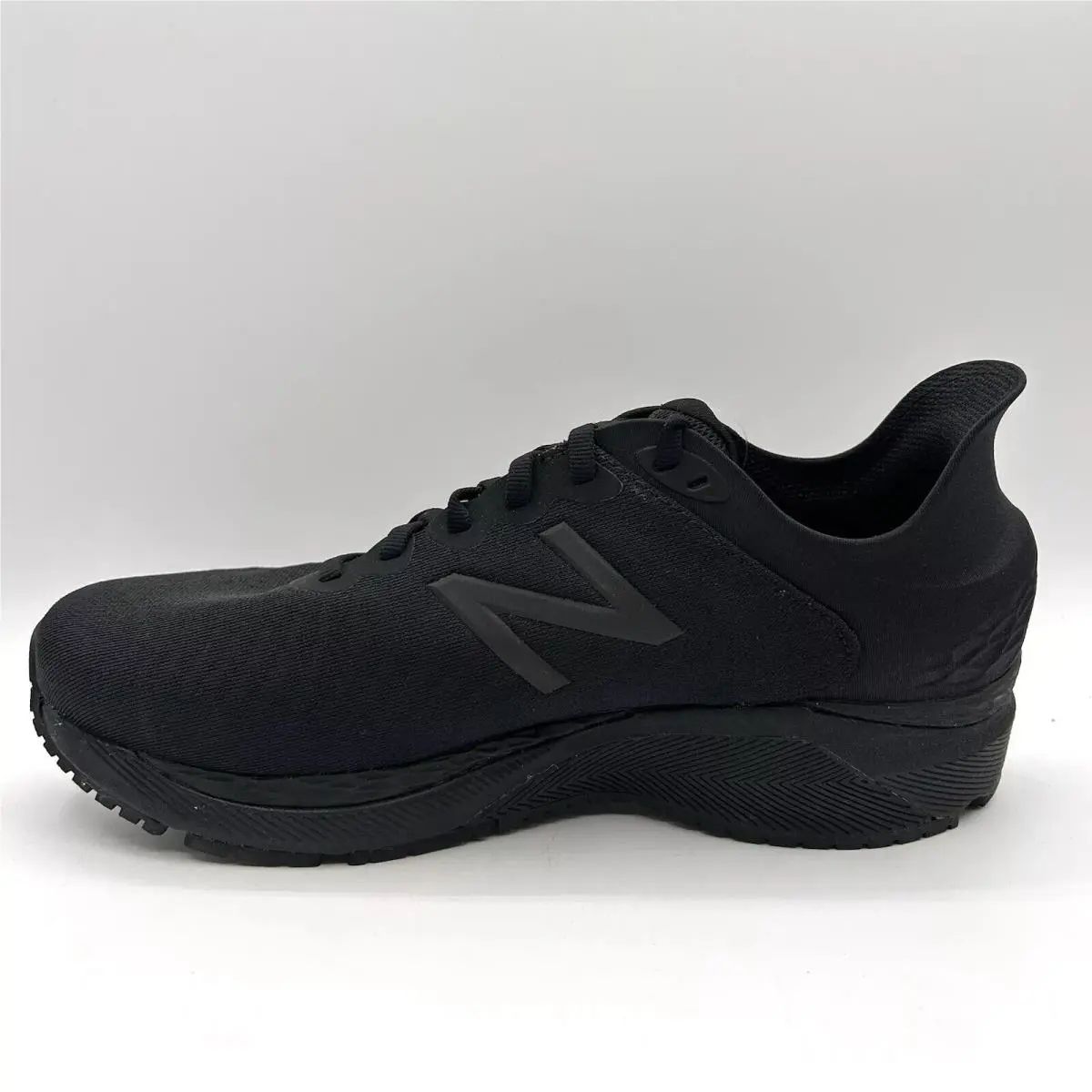 New Balance shoes - New Balance 860 - M860 - Black 1
