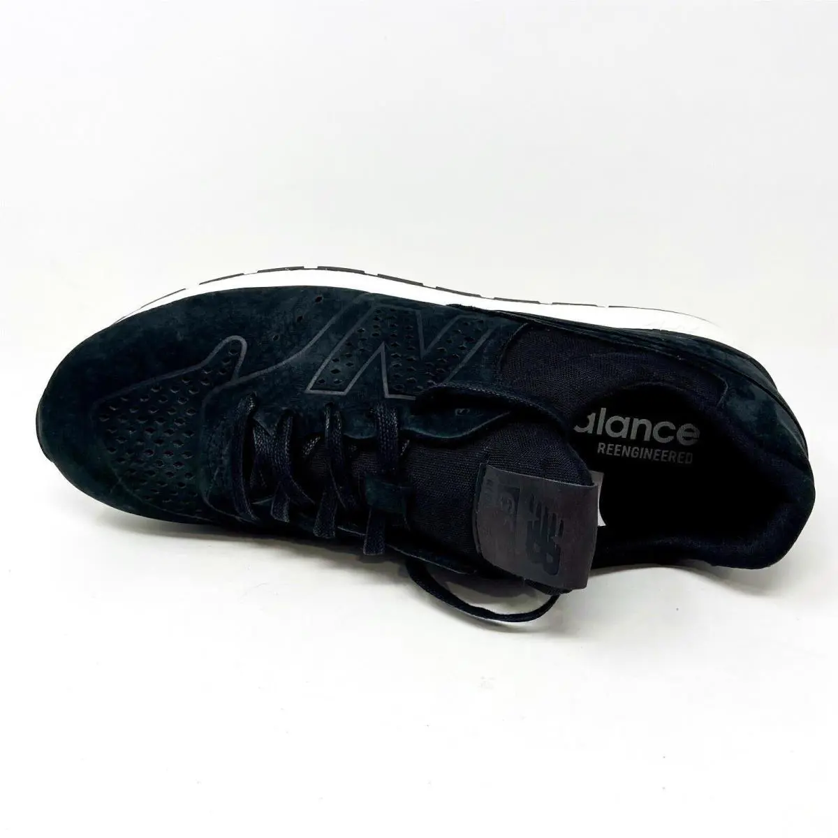 New Balance shoes - New Balance 696 - MRL696DK - Black 2