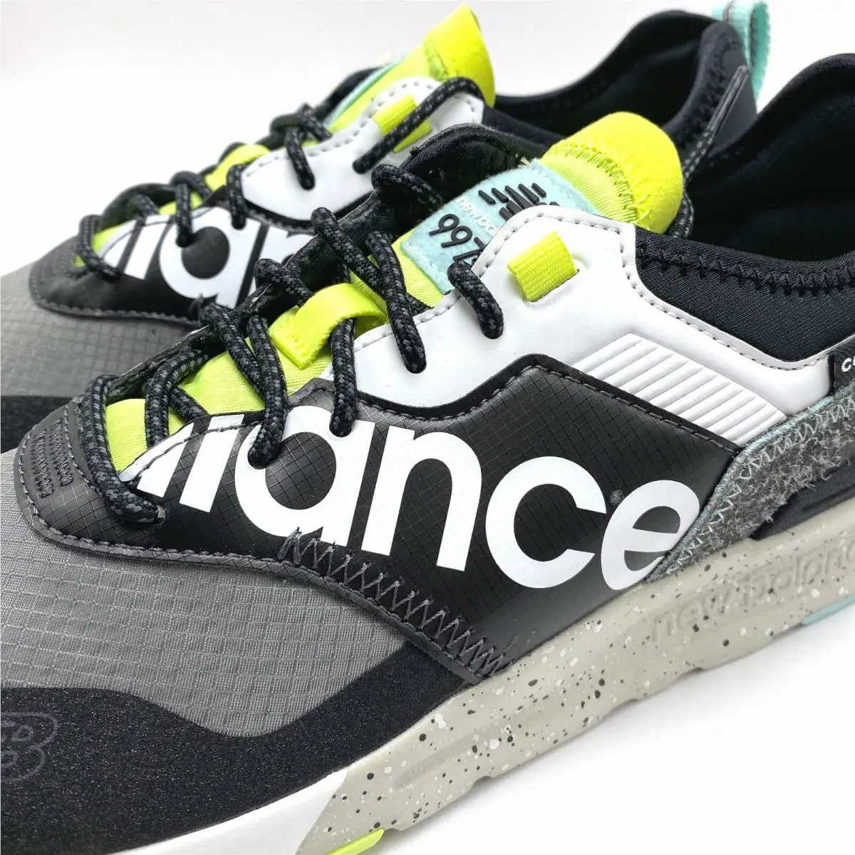 New Balance shoes - New Balance 997 - CMT997HD - Grey / Black 13
