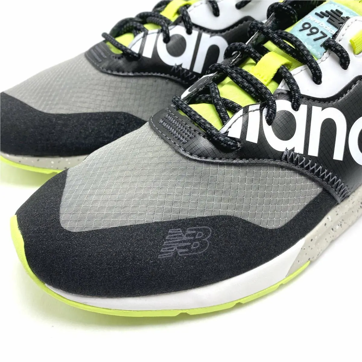 New Balance shoes - New Balance 997 - CMT997HD - Grey / Black 1