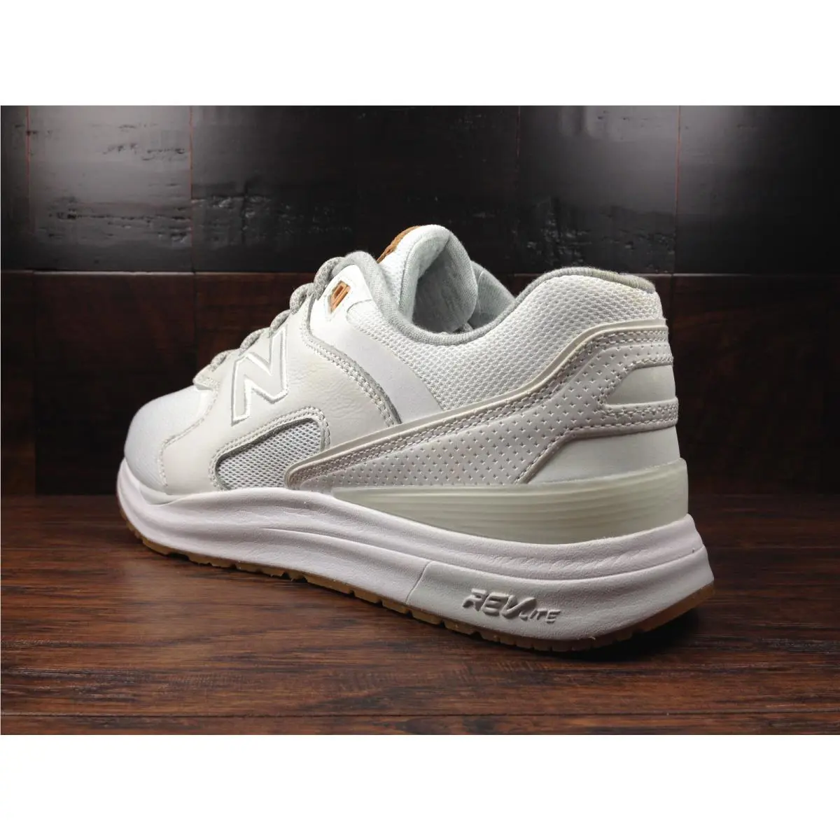 New Balance shoes - New Balance 1550 - ML1550AD - White / Tan 7