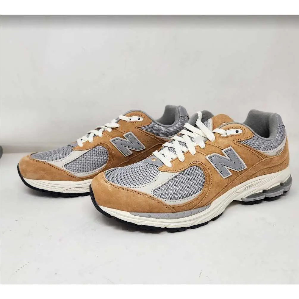 New Balance shoes - Brown 6
