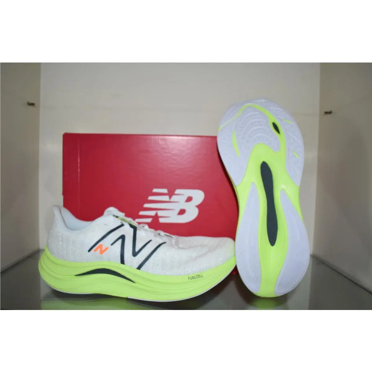 New Balance shoes - New Balance FuelCell Propel v4 - MFCPRCA4 - White 2