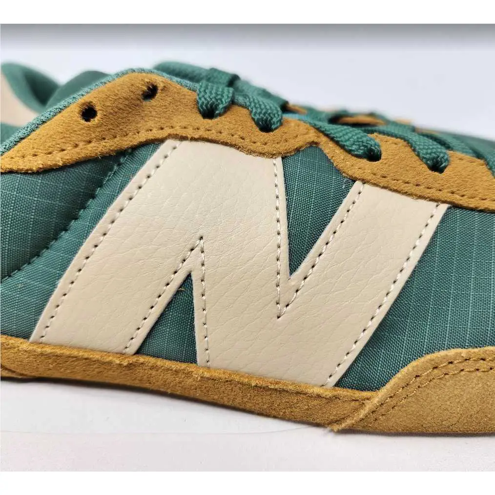 New Balance shoes - Green 4