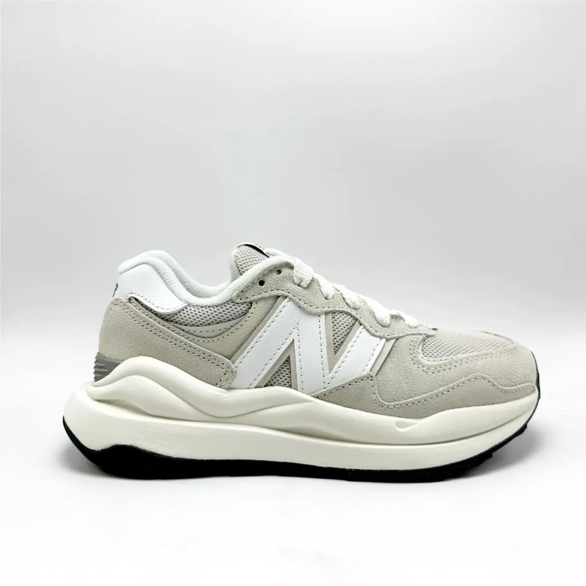 New Balance shoes - New Balance 57/40 - M5740VPD - Beige 3