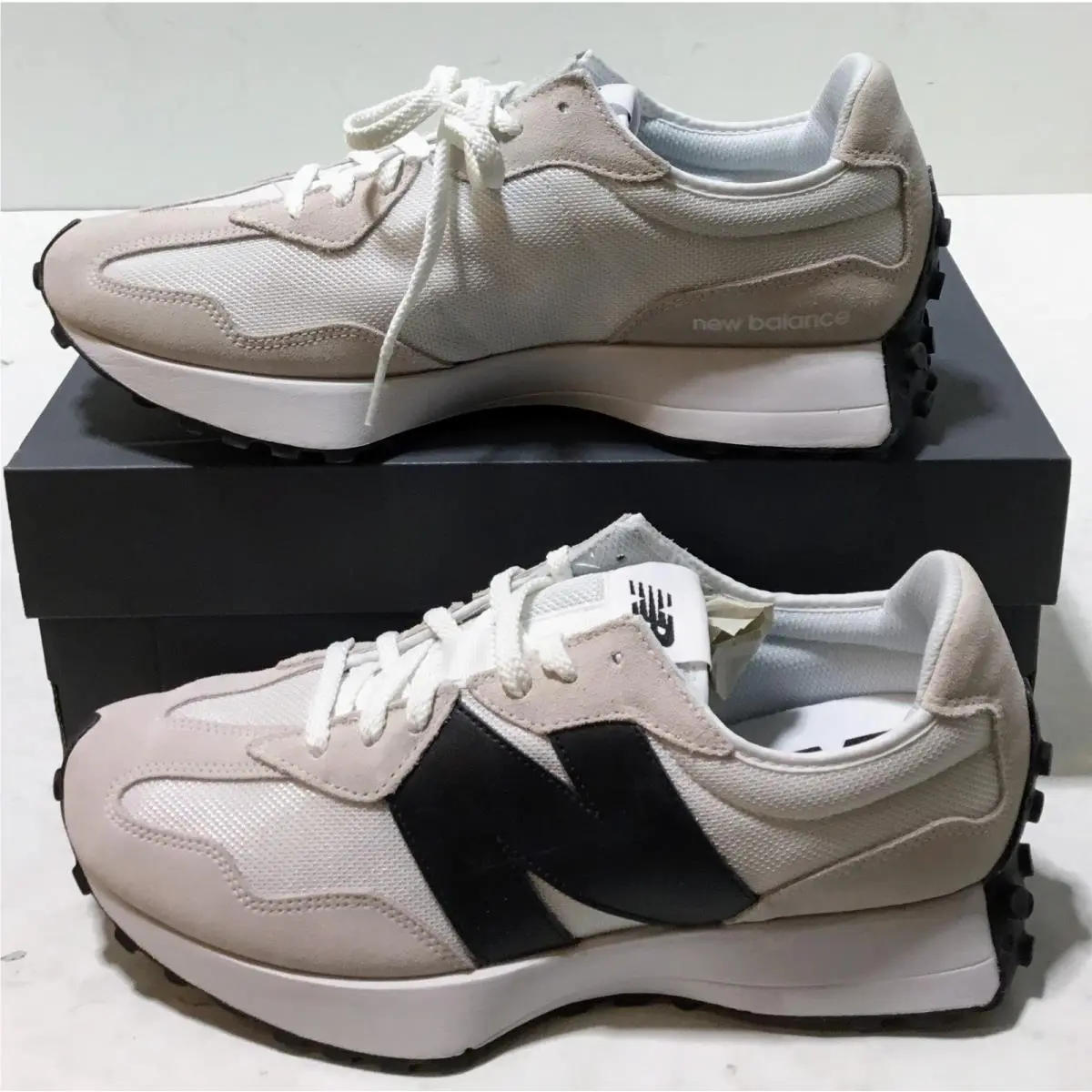 New Balance shoes - New Balance 327 - MS327CWB - White 2