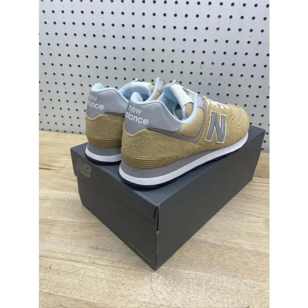 New Balance shoes - New Balance 574 - U574PGW - Yellow 11