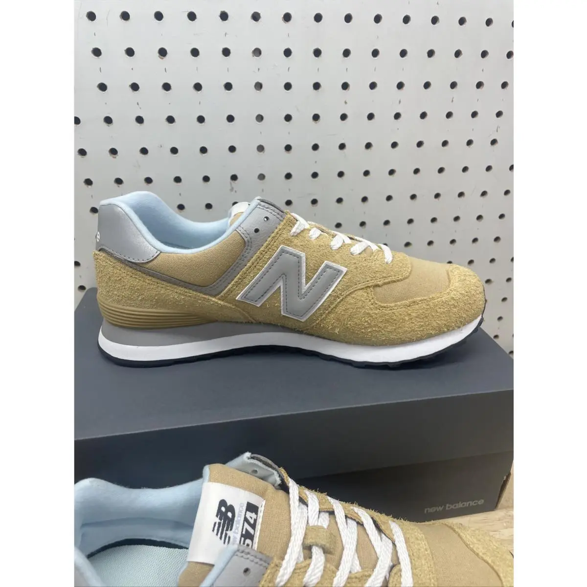 New Balance shoes - New Balance 574 - U574PGW - Yellow 1