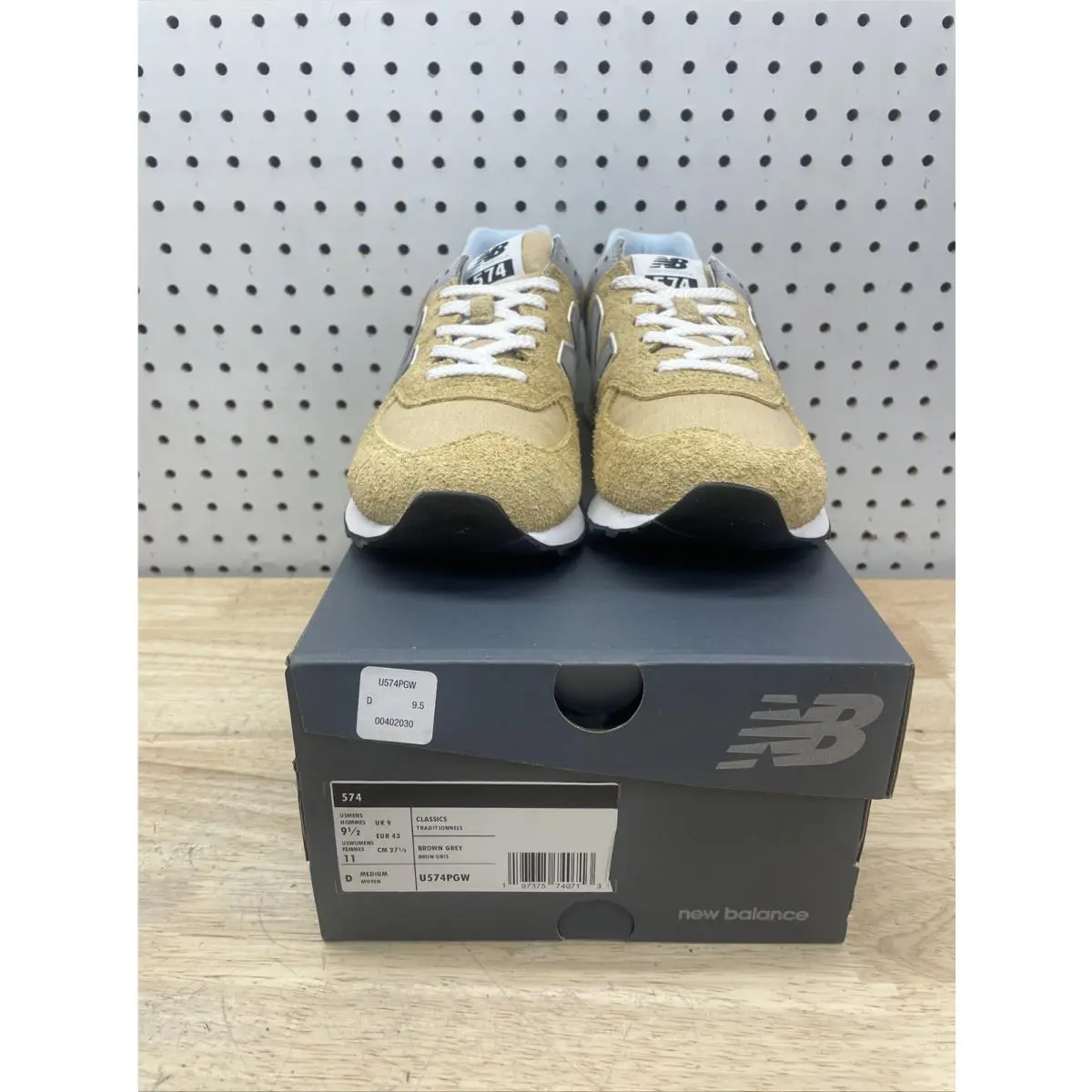 New Balance shoes - New Balance 574 - U574PGW - Yellow 4