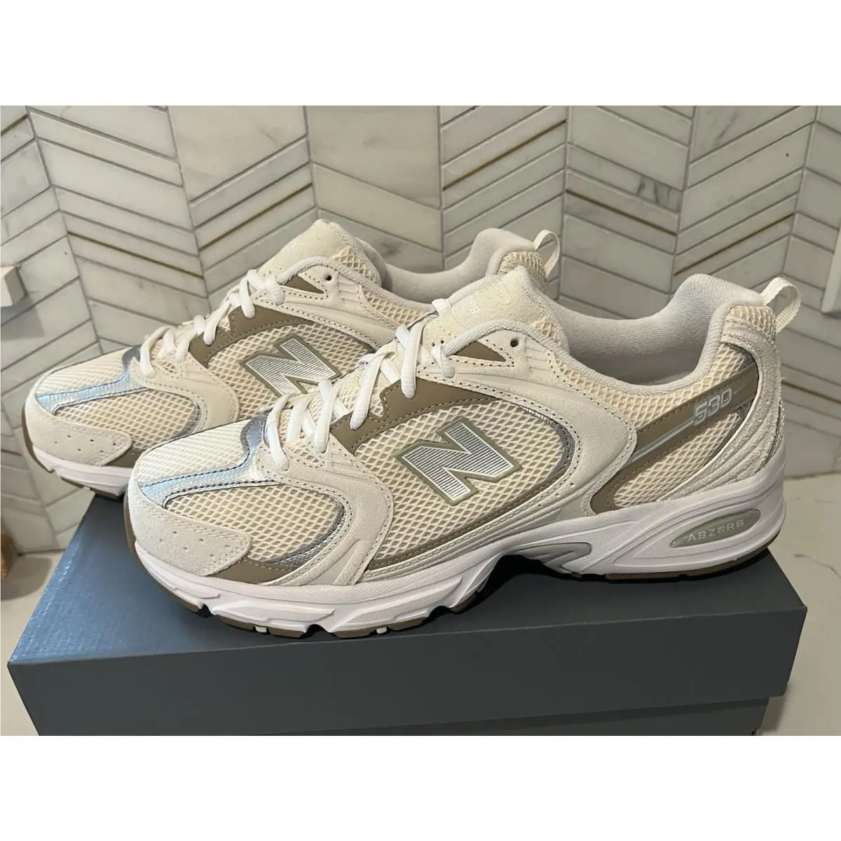 New Balance shoes - New Balance 530 - MR530OW - White 3
