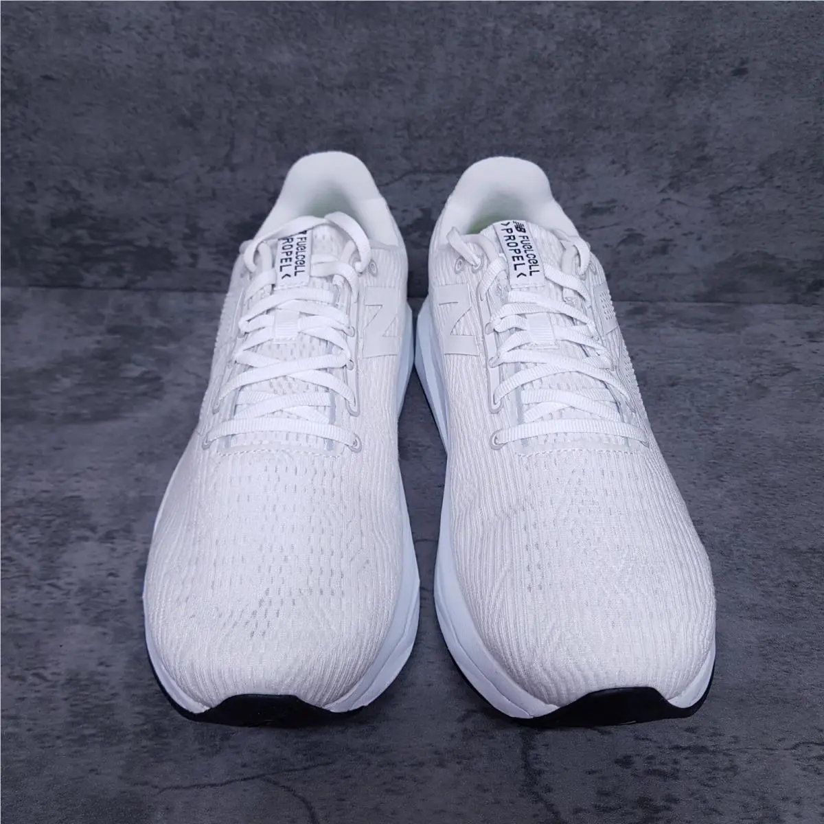 New Balance shoes - New Balance FuelCell Propel - FuelCell Propel - MFCPRLW5 - White 1
