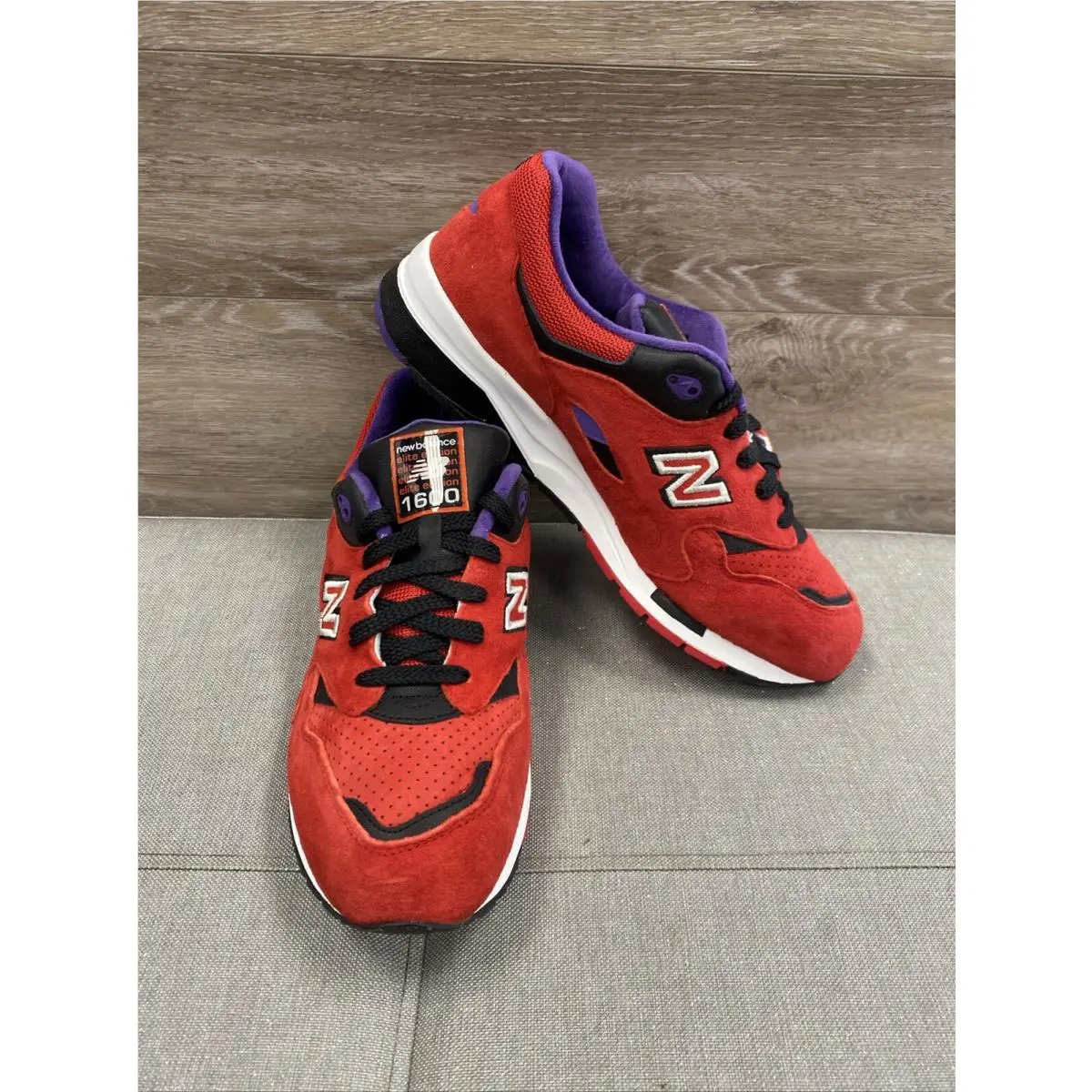 New Balance Classics Red CM1600BD Shoes SZ 11 S552
