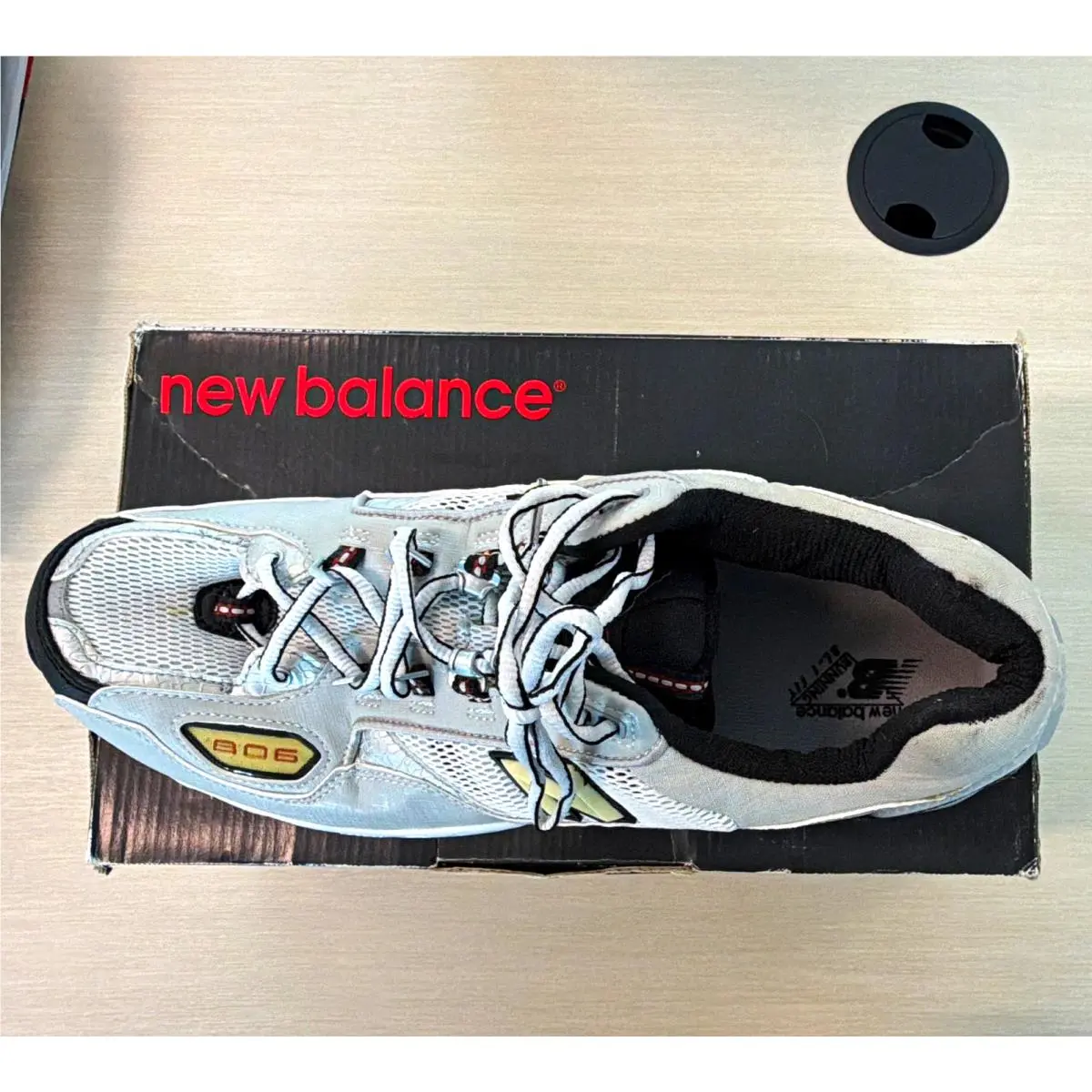 New Balance 806 M806GR Men’s Low Top Lace-up Athletic Sneakers White Gray