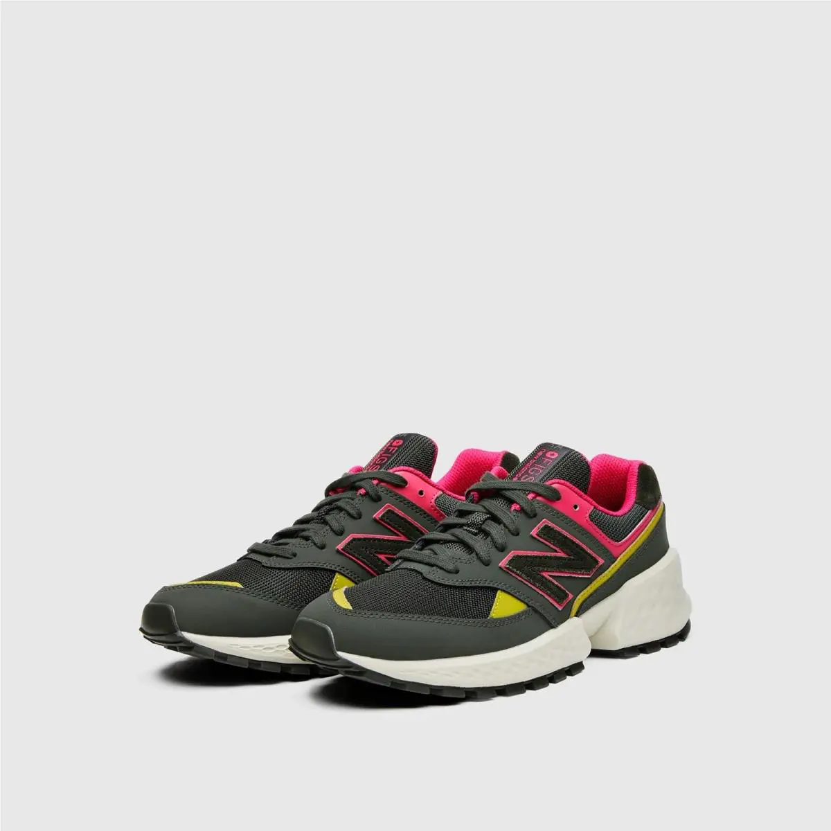 New Balance shoes - New Balance 574 - Green 11
